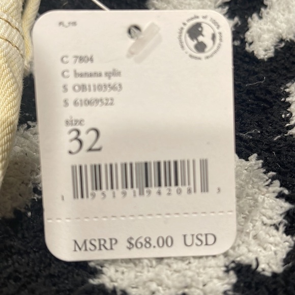 Free People cutoff jean shorts - Picture 5 of 5